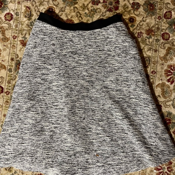 J McLaughlin skirt - Picture 11 of 12